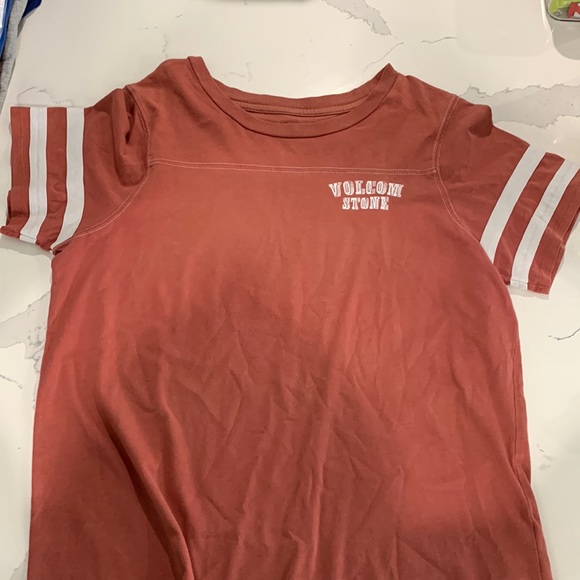 Volcom TShirt - Picture 1 of 1